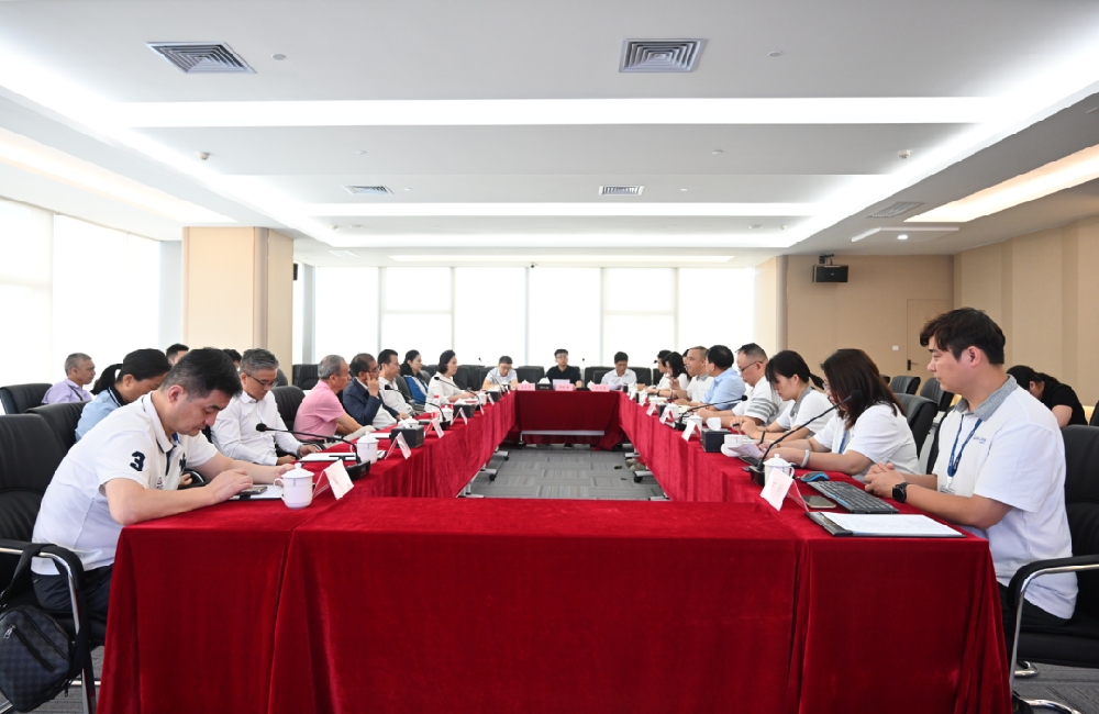 F1.png